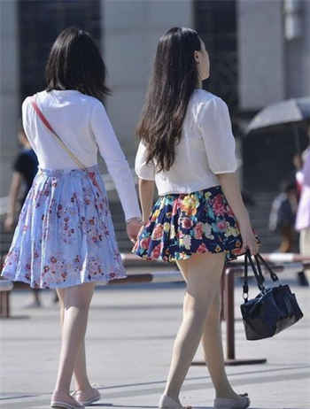 街道露出芒果酱