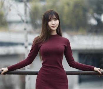 夹心生活by花开的表情