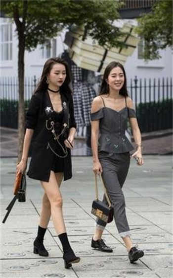 工地搬砖的幽默句子