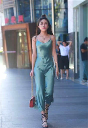 抖音蝴蝶结天使发发是谁