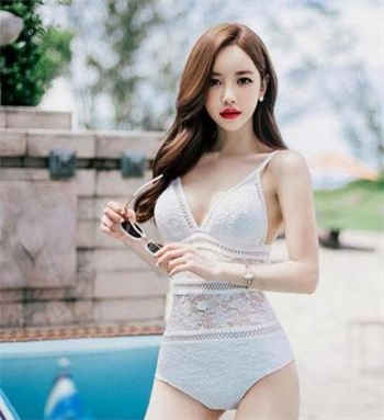 萌兔子小雨写真
