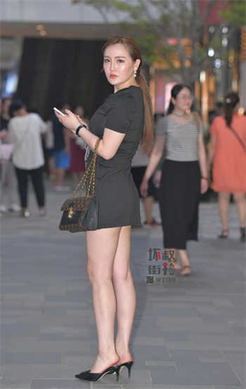 教夜晚做的双人打扑克视频