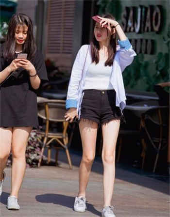 风流家庭一家亲