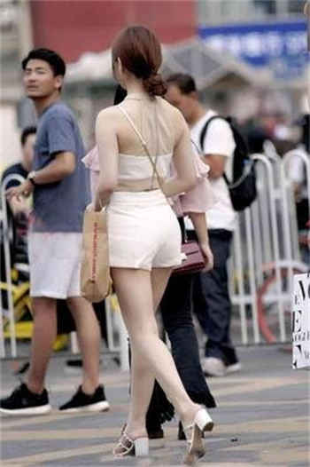 我是崇祯接见秦良玉小说