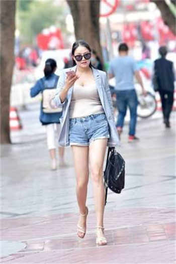 快手网红女主角露露