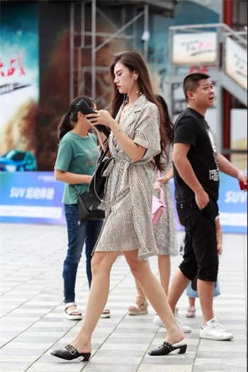 很哇塞的女人是什么梗