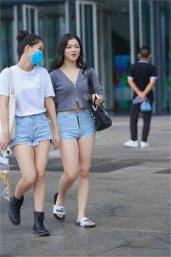 陆宜霍董慕吟
