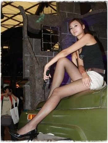 主角叫苏秦的都市小说