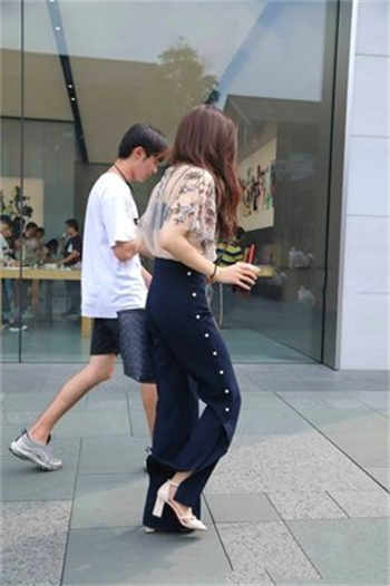 触碰沉睡的妹妹游戏下载