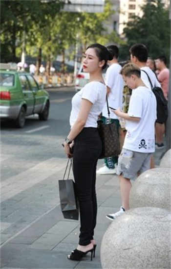 鲅鱼游戏无删减版