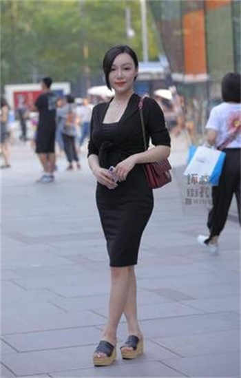 中文彩漫多香子u罗汉