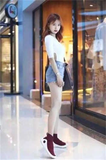 开局可以插的3d游戏